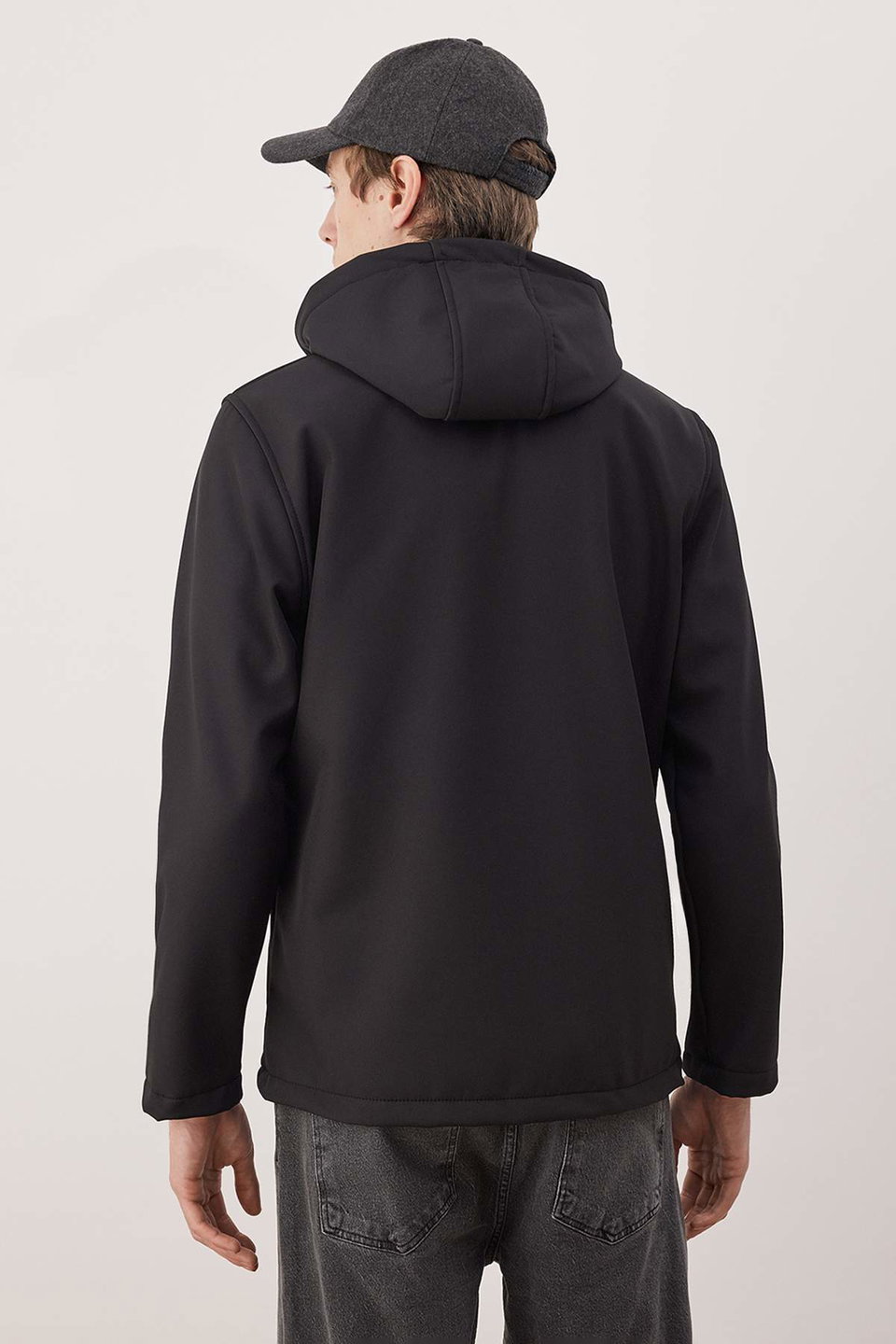 Regular Fit Detachable Hooded Softshell Wind and Water Resistant Jacket TMNAW22MO0118