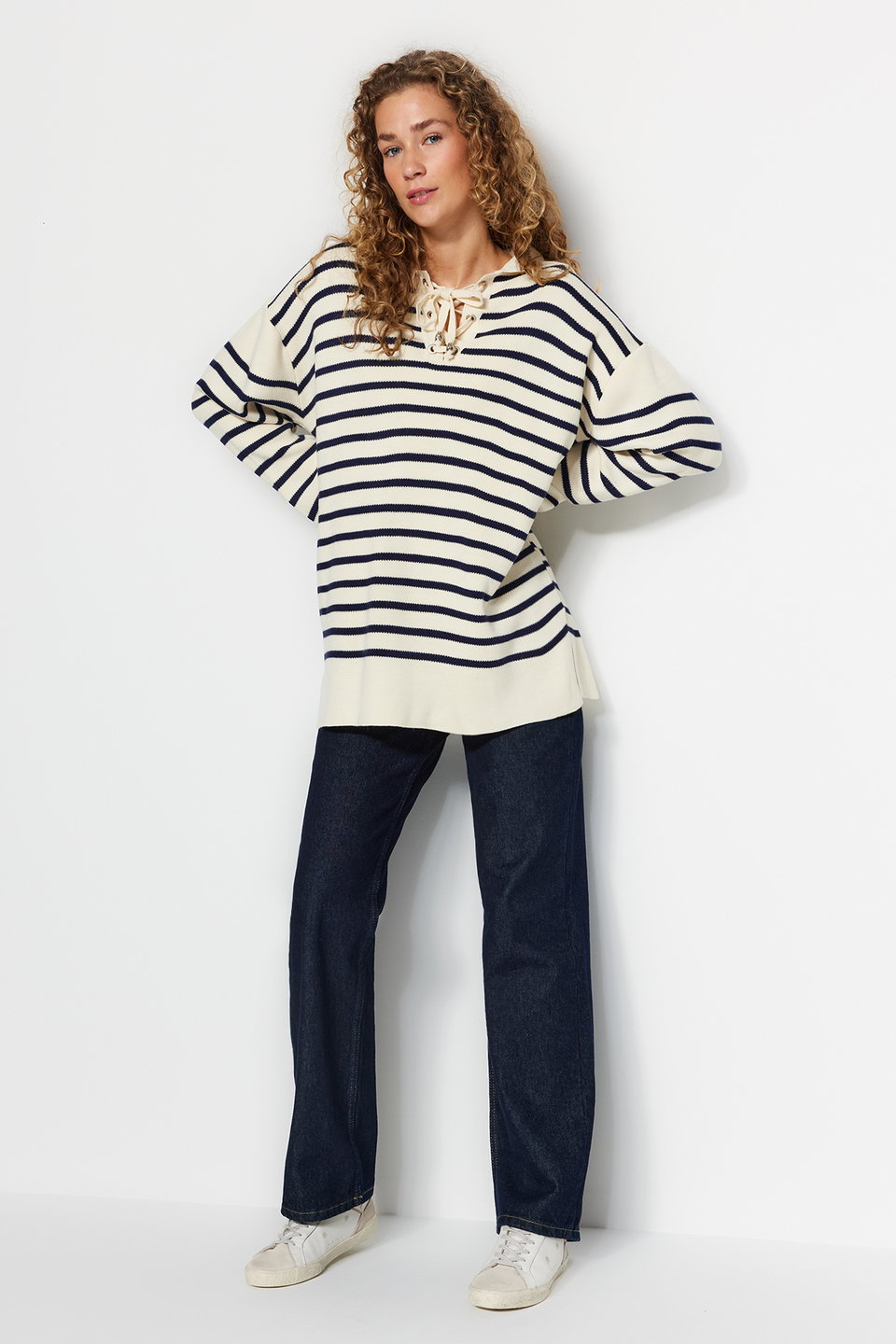 Comfortable Striped Knitwear Sweater TCTAW24AK00172