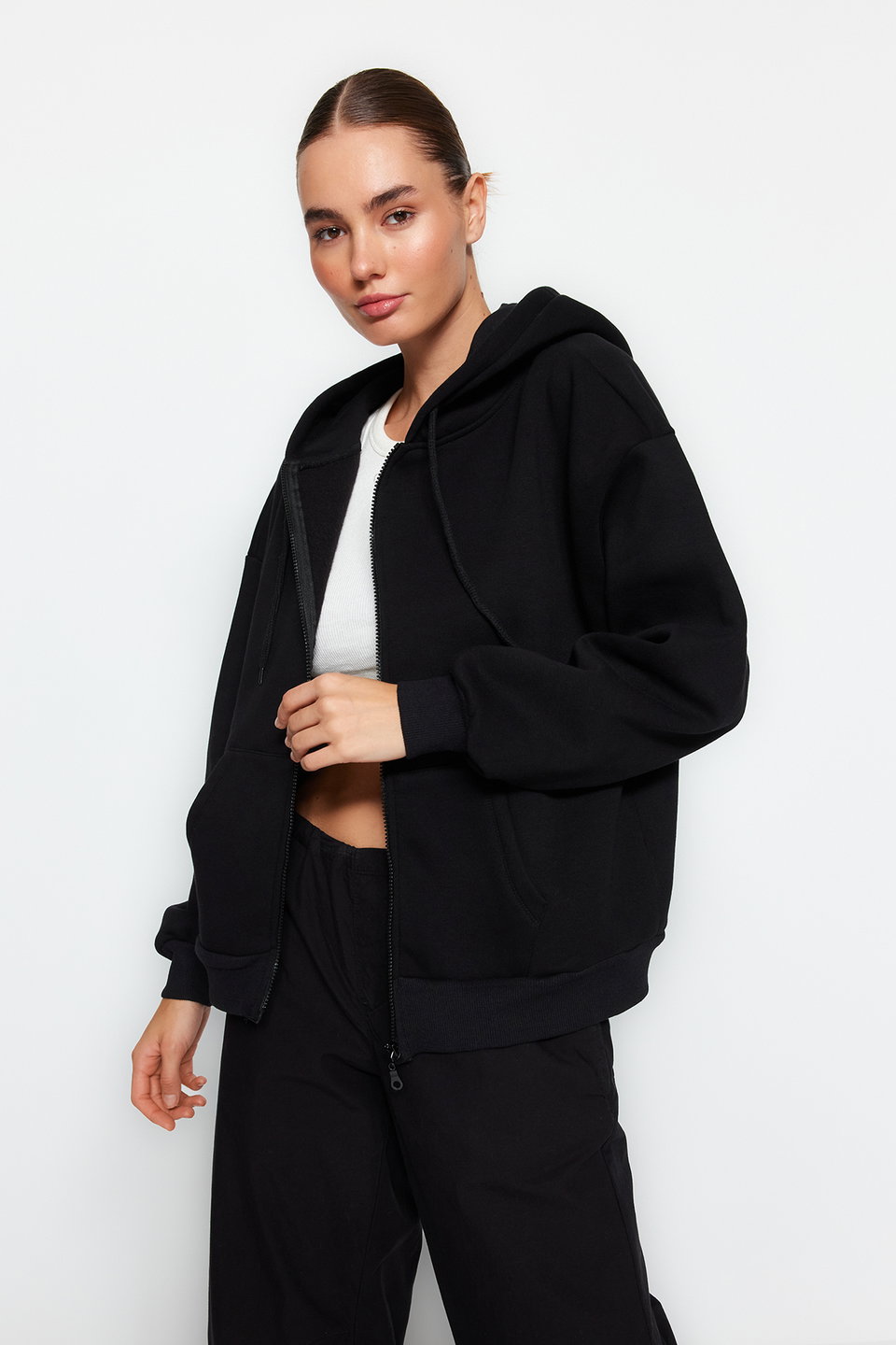 Oversize/Comfortable fit Basic Hood with Zippered Fleece Inside Knitted Sweatshirt TWOAW24SW00188.