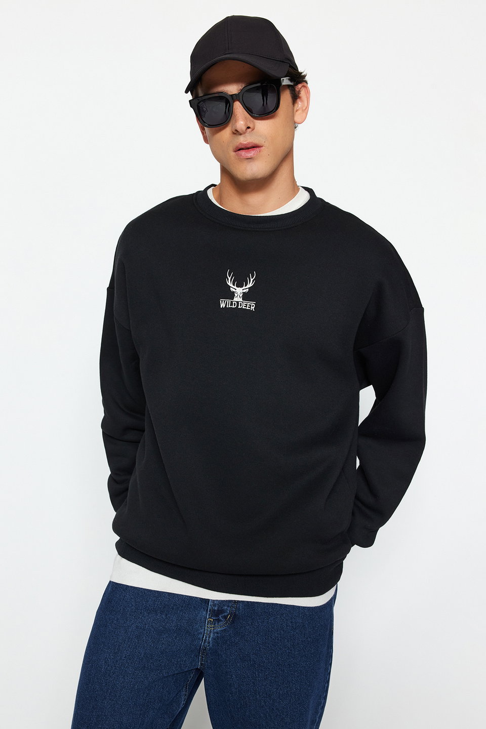Oversize/Wide Cut Long Sleeve Animal Embroidered Sweatshirt TMNAW24SW00169