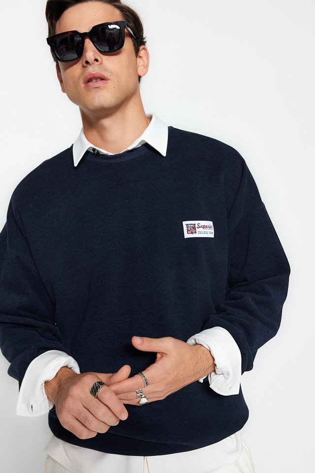 Navy blue - Navy Blue Oversize/Wide Cut Soft Texture College Themed Non-Raising Sweatshirt TMNAW24SW00245