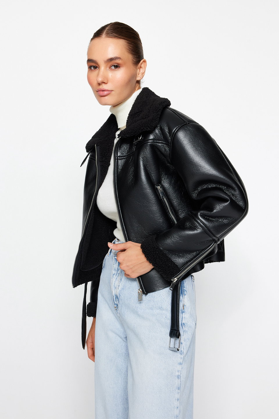 Regular Fit Plush Detailed Faux Leather Biker Jacket Coat TWOAW24MO00279