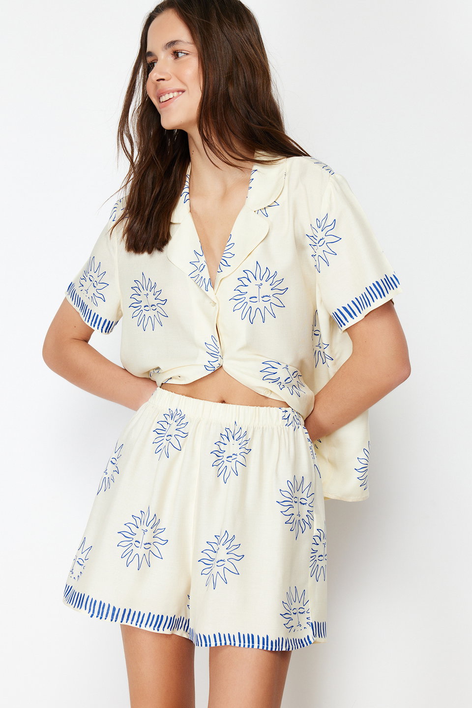 Sun Patterned Viscose Shorts Woven Pajama Set THMSS24PT00009