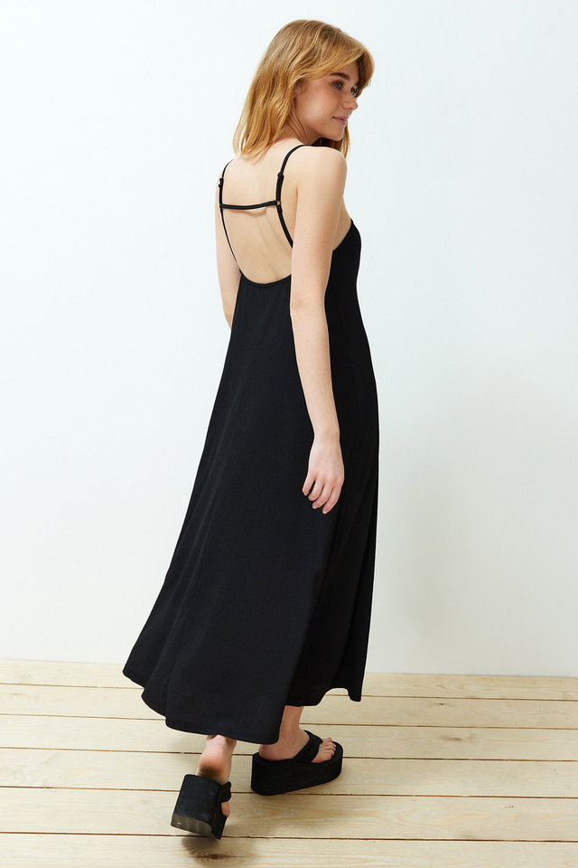 Black*001 - Red Adjustable Straps Square Neck A-Line Crepe/Textured Knit Maxi Dress TWOSS24EL00060