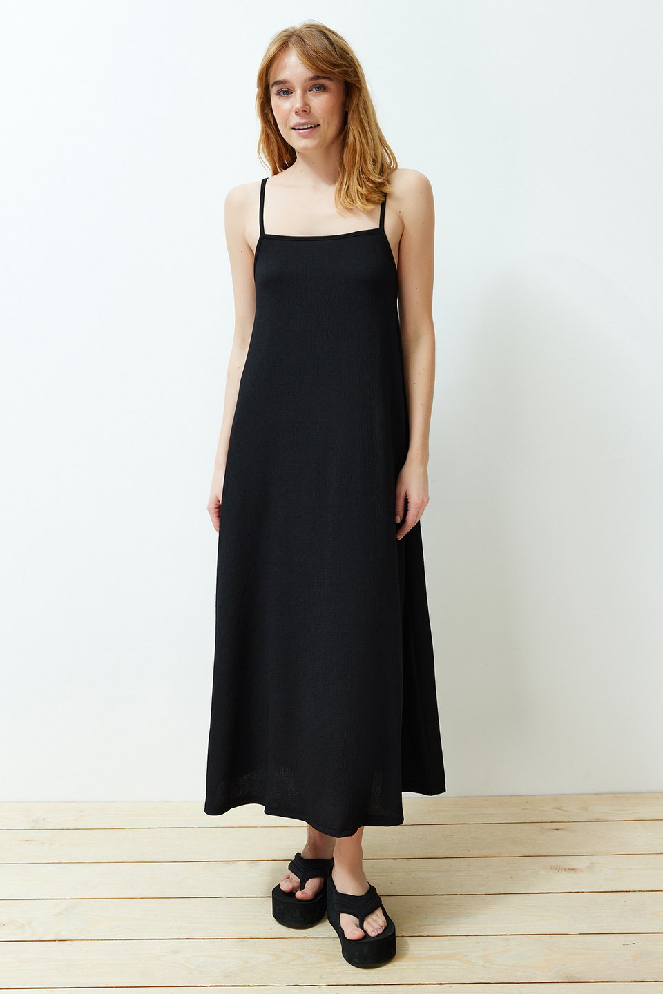 Adjustable Straps Square Neck A-Line Crepe/Textured Knit Maxi Dress TWOSS24EL00060