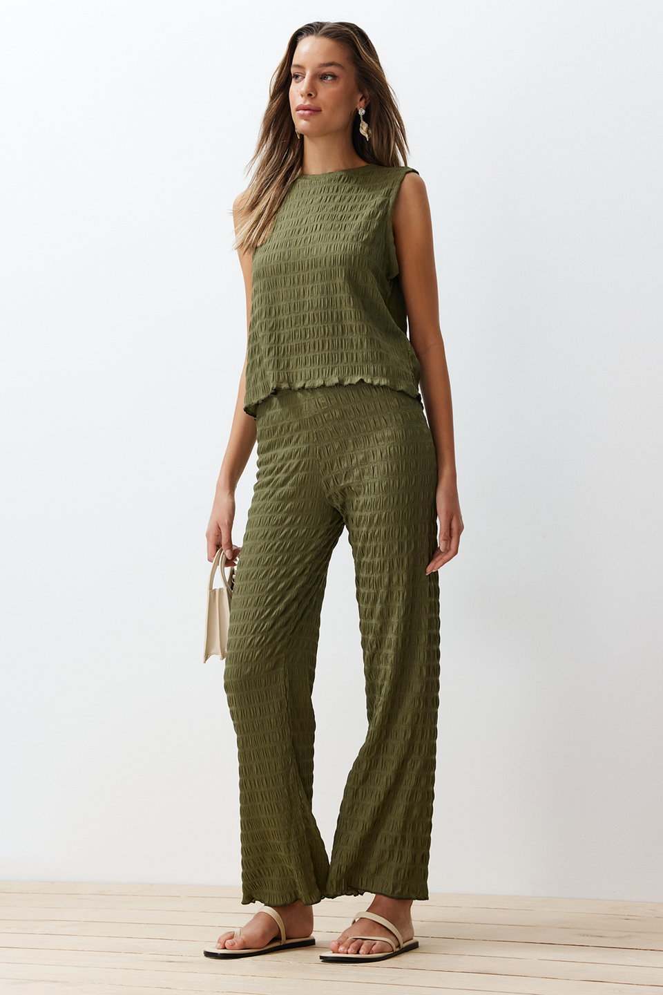 Textured Regular/Normal Cut Zero Sleeve Flexible Knitted Blouse Trousers Bottom-Top Set TWOSS24AU00032