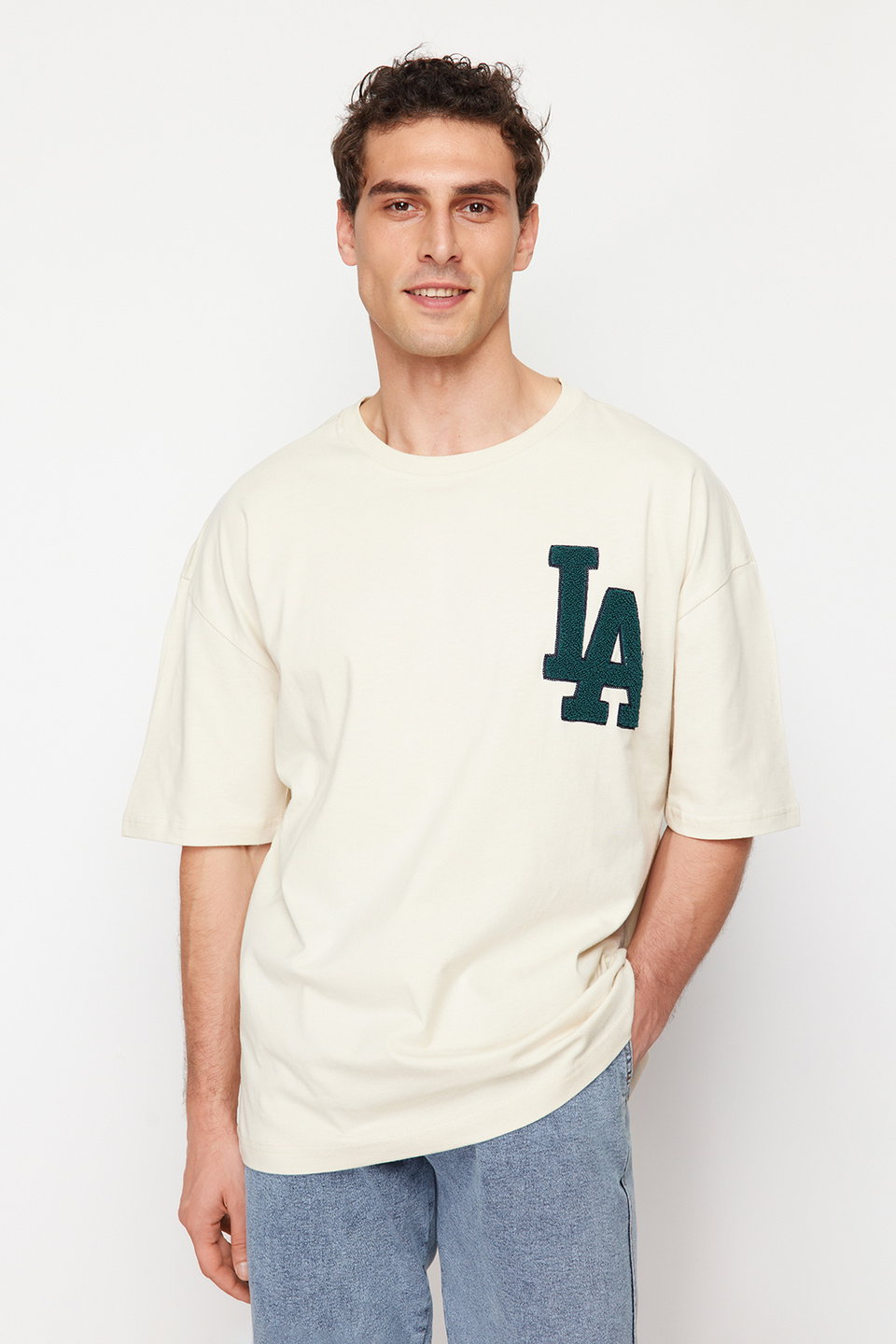 Oversize Süzene City Embroidered 100% Cotton T-Shirt TMNSS22TS2268