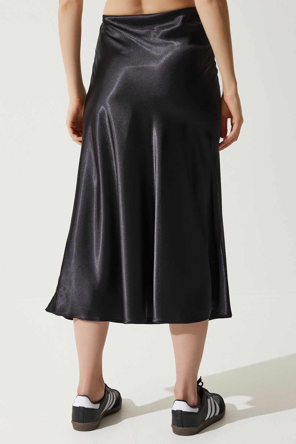 Women's Satin Finished Skirt DD01144