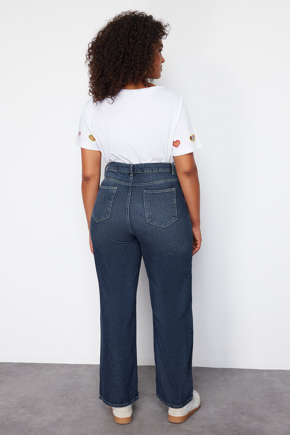 High Waist Faded Effect Vintage Wash Wide Leg Plus Size Wide Leg Jeans TBBSS24CJ00050