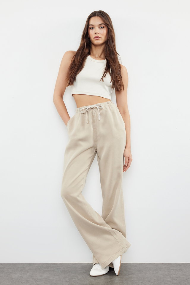 Beige - More Sustainable Khaki 100% Tencel ™   High Waist Jeans with Elastic Waistband Twoss24Je00203