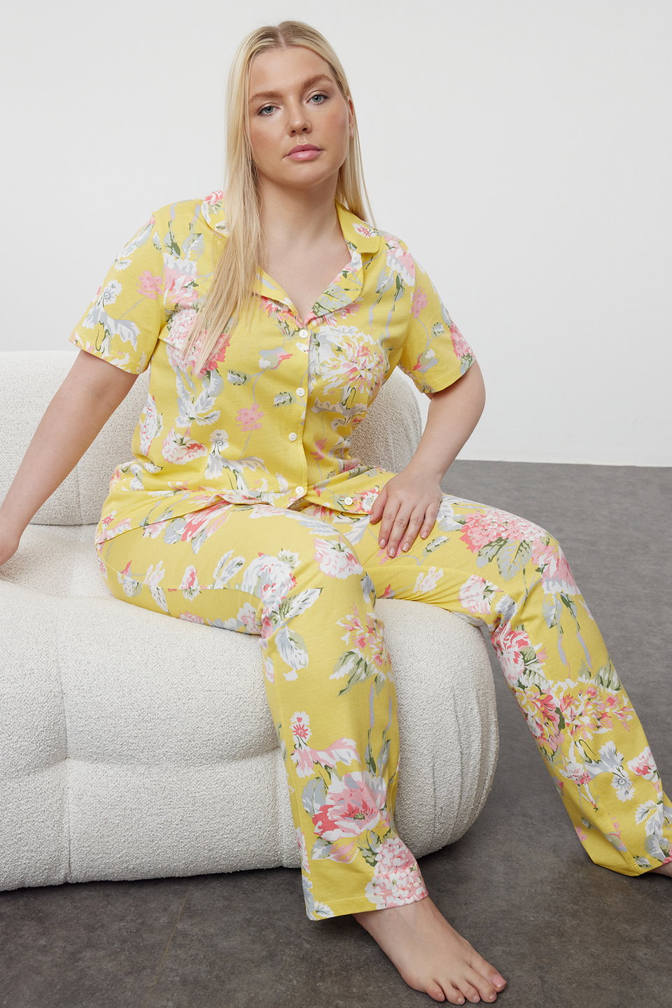 Flower Patterned Shirt Collar Knitted Pajama Set TBBSS24AI00115