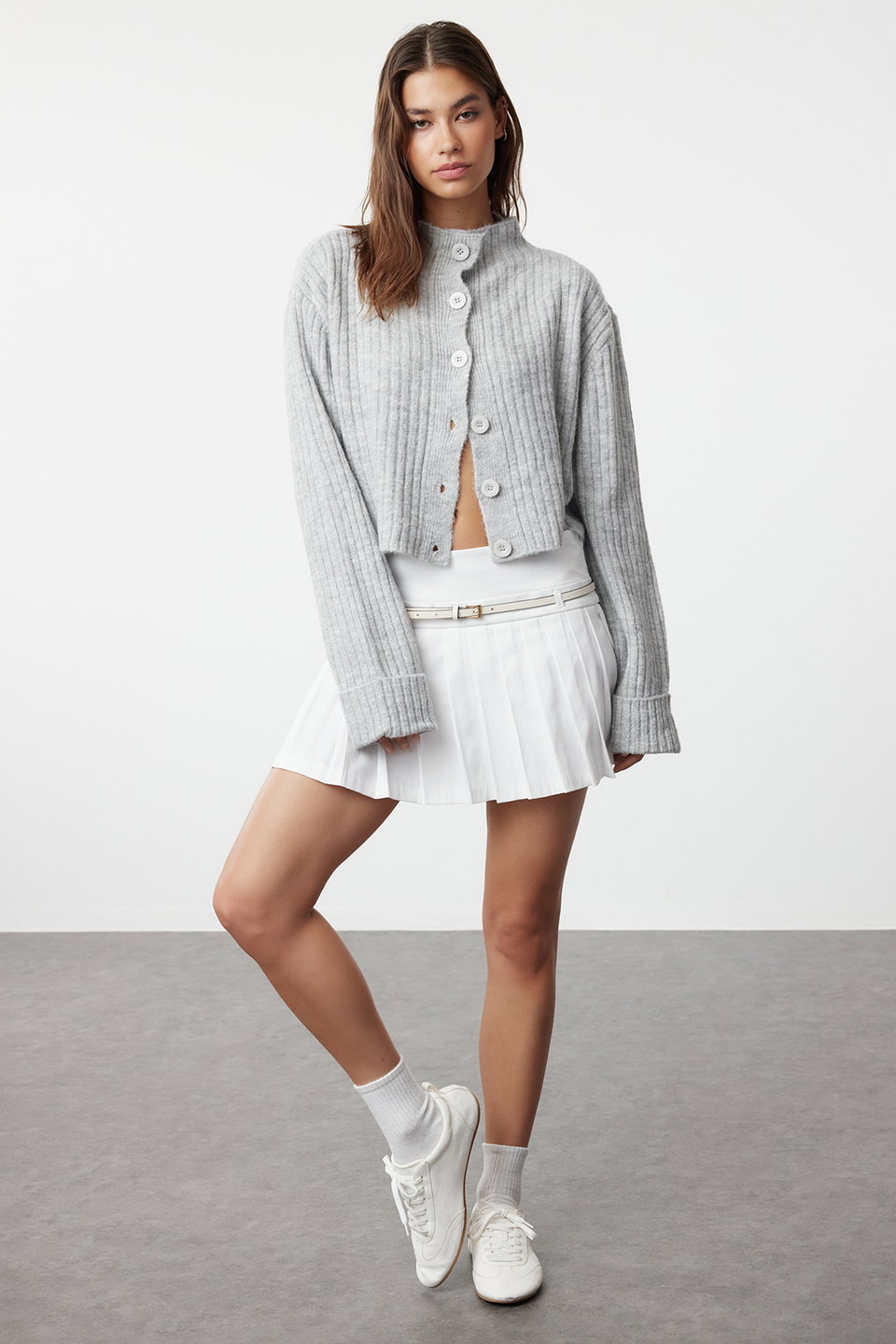 Crop Soft Textured High Neck Knitwear Cardigan TWOAW22HI0174