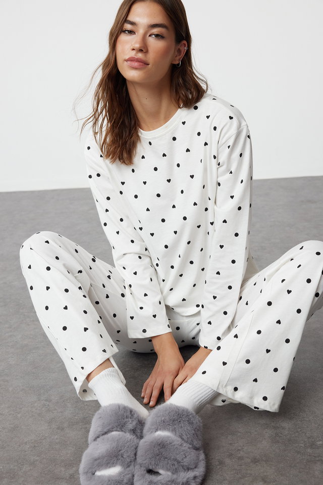 ecru - Navy Blue 100% Cotton Polka Dot and Heart Knitted Pajama Set THMAW25PT00039
