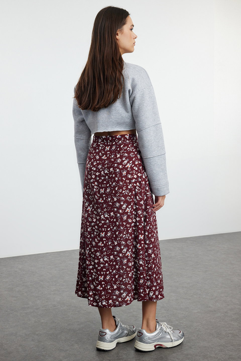 Tile Slit Detailed Floral Patterned Viscose Fabric Midi Length Woven Skirt TWOSS20ET0230