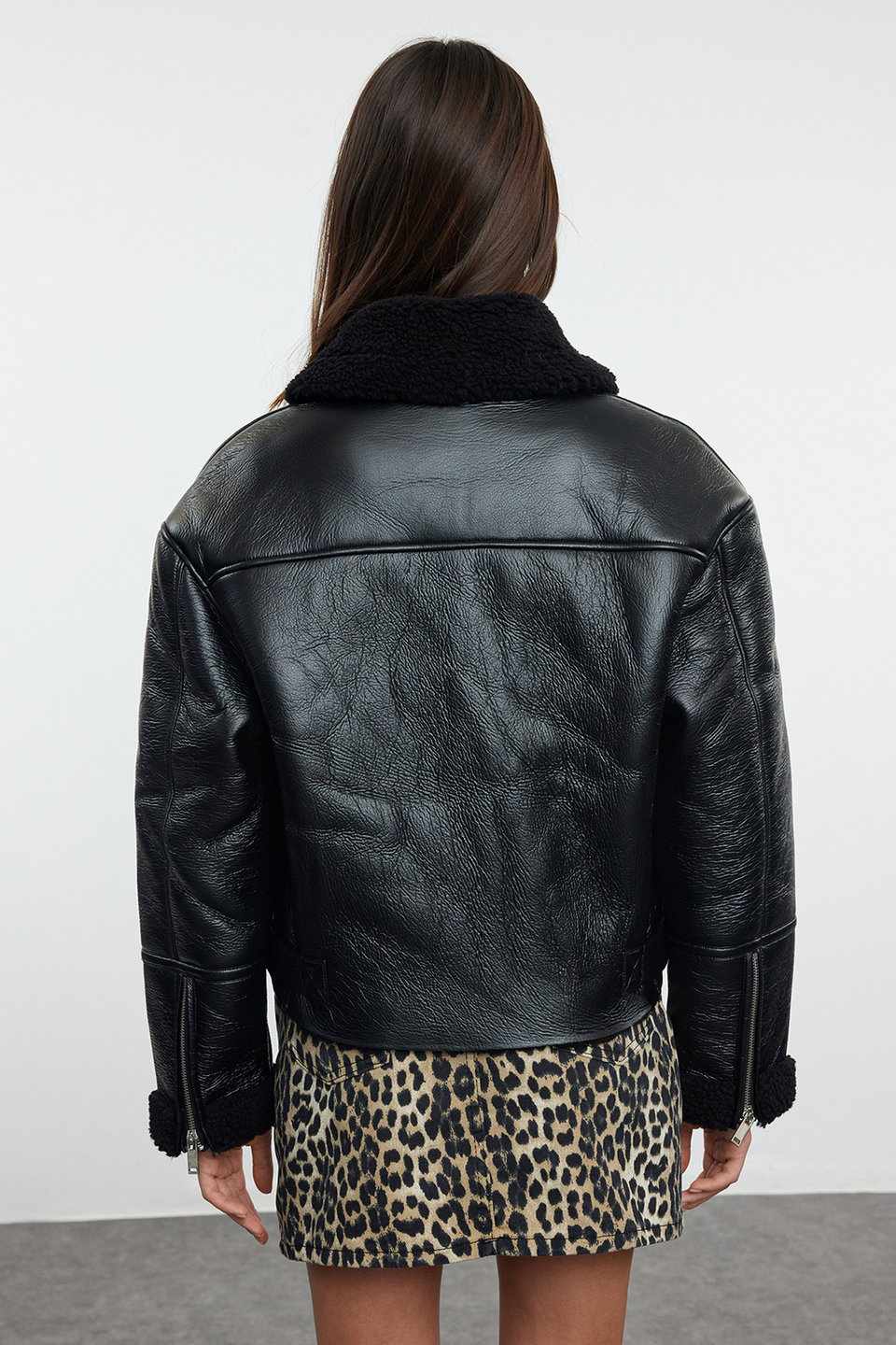 Regular Fit Plush Detailed Faux Leather Biker Jacket Coat TWOAW24MO00279
