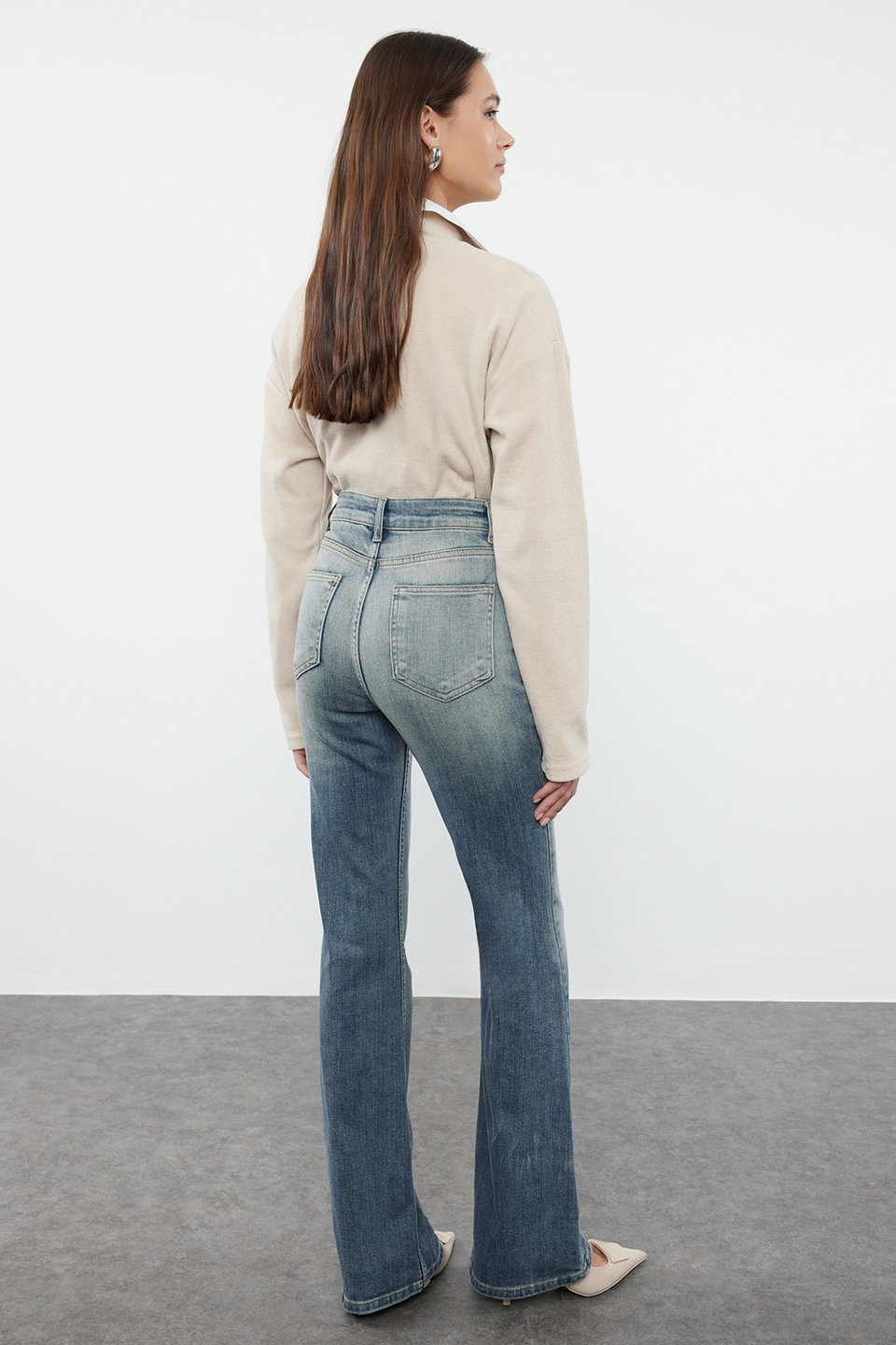 faded effect vintage regular waist comfort/flex spanish leg jeans twoaw25je00096