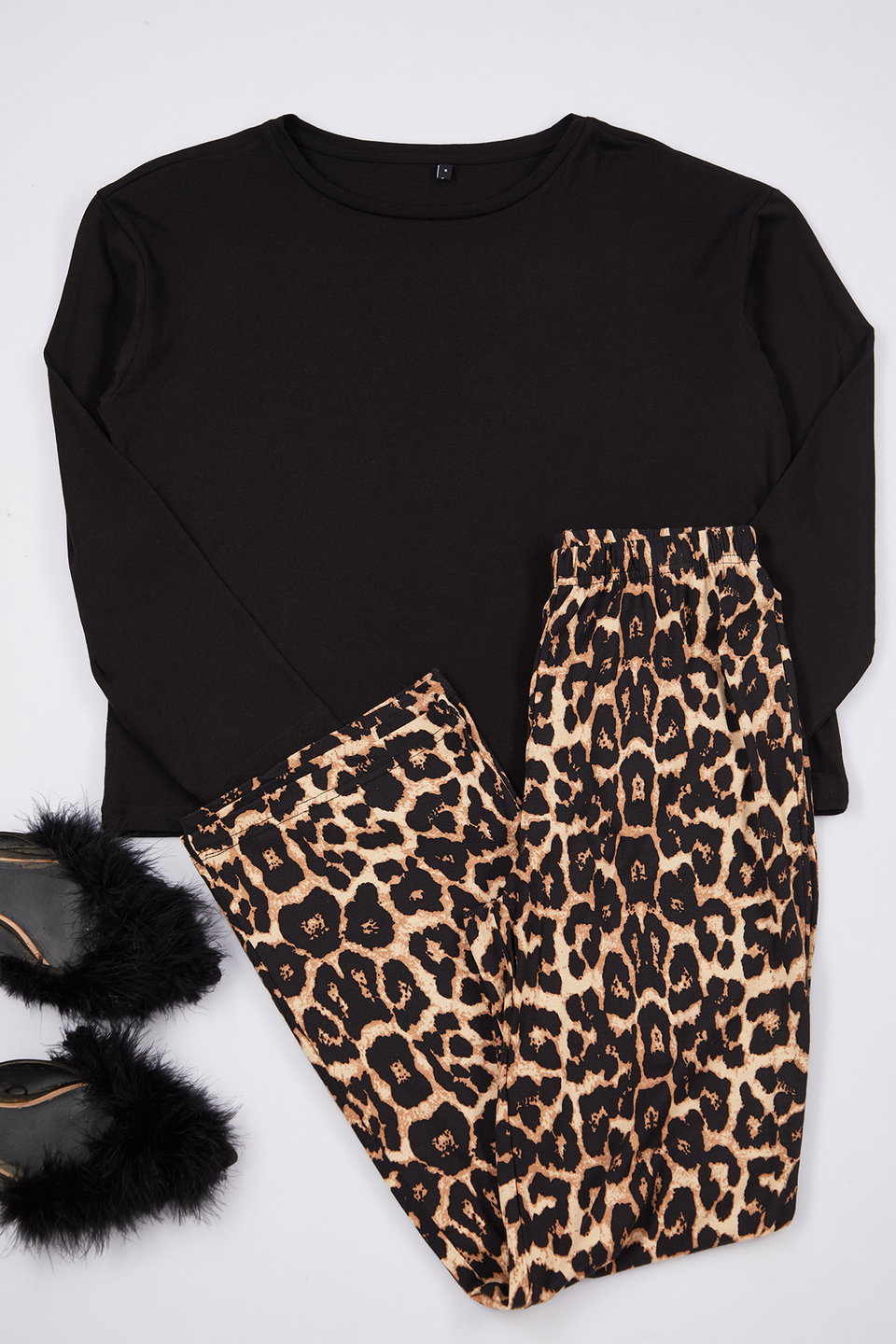 Leopard Patterned Knitted Pajama Set THMAW25PT00100
