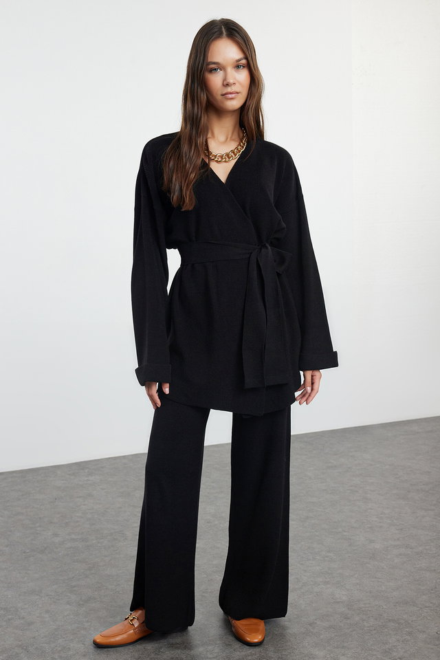 Black - Black Midi Length Belted Knitwear Top-Bottom Set TWOAW25AU00027