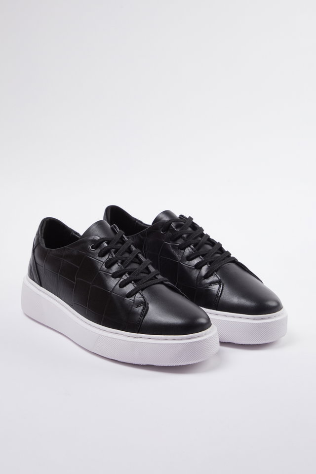 Black - Black Genuine Leather Crocodile Detailed Men's Sneakers TAKAW25SN00010
