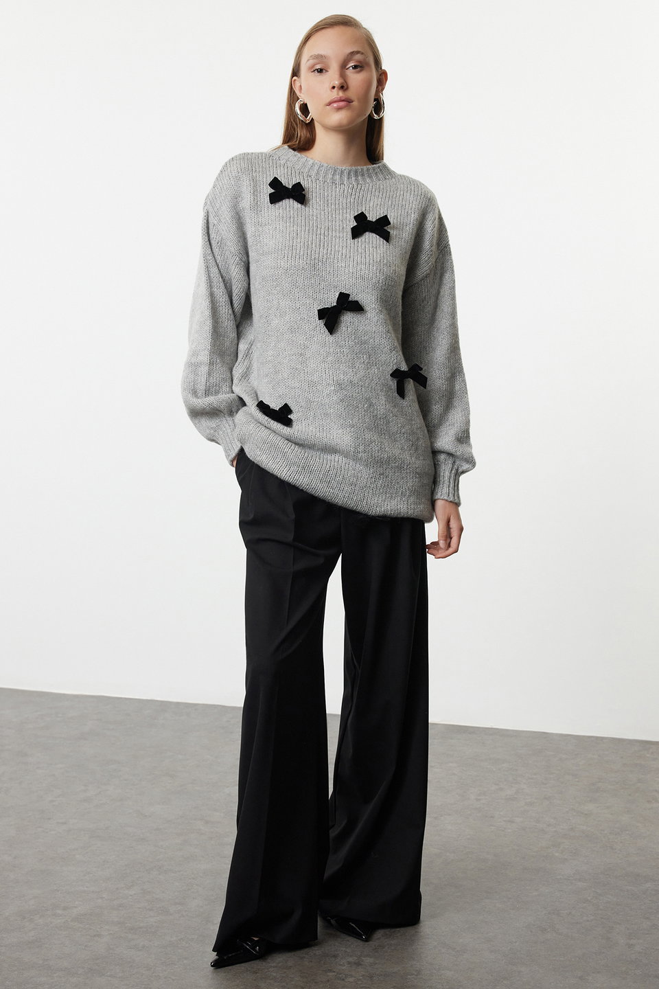 Bow Detailed Knitwear Sweater TCTAW25AK00057
