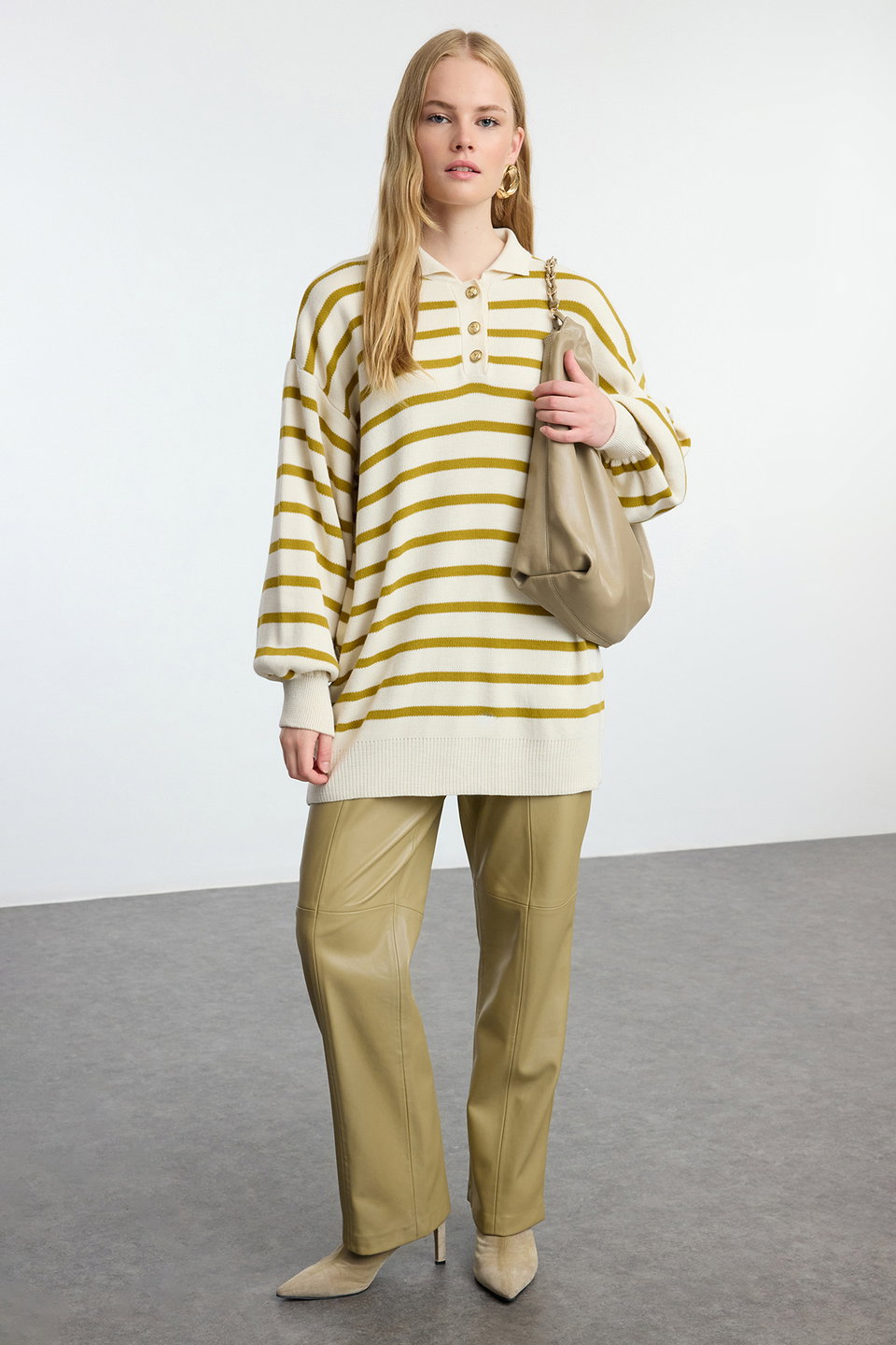 Striped Balloon Sleeve Polo Neck Knitwear Sweater TCTAW25AK00010