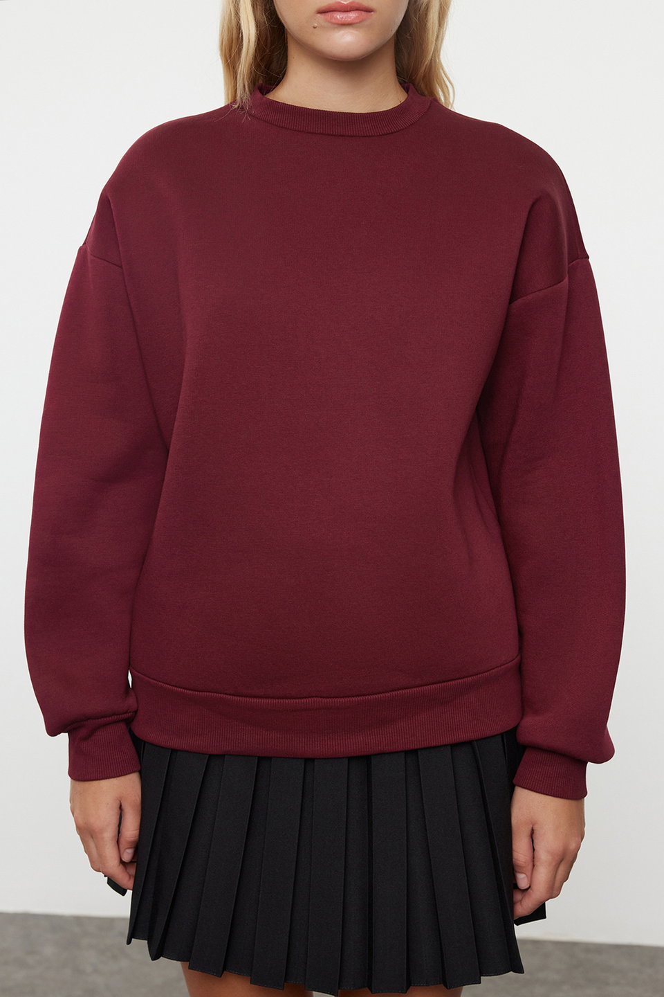 Oversize/Loose Cut Crew Neck Thick/Polar inside Knitted Sweatshirt TWOAW24SW00102