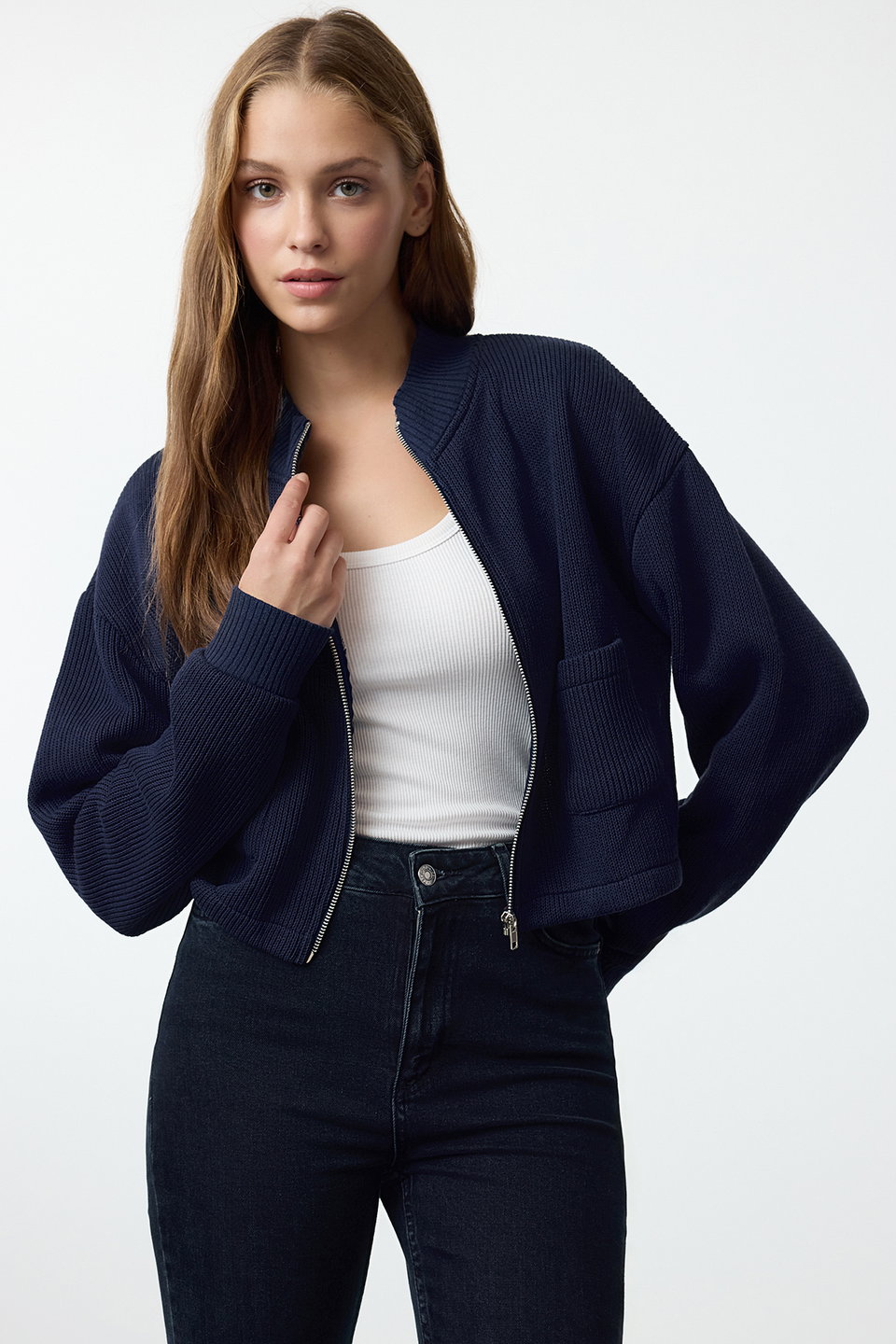 Zipper Collar Pocket Detailed Regular/Normal Fit Crop/Short Jacket TWOAW25CE00011