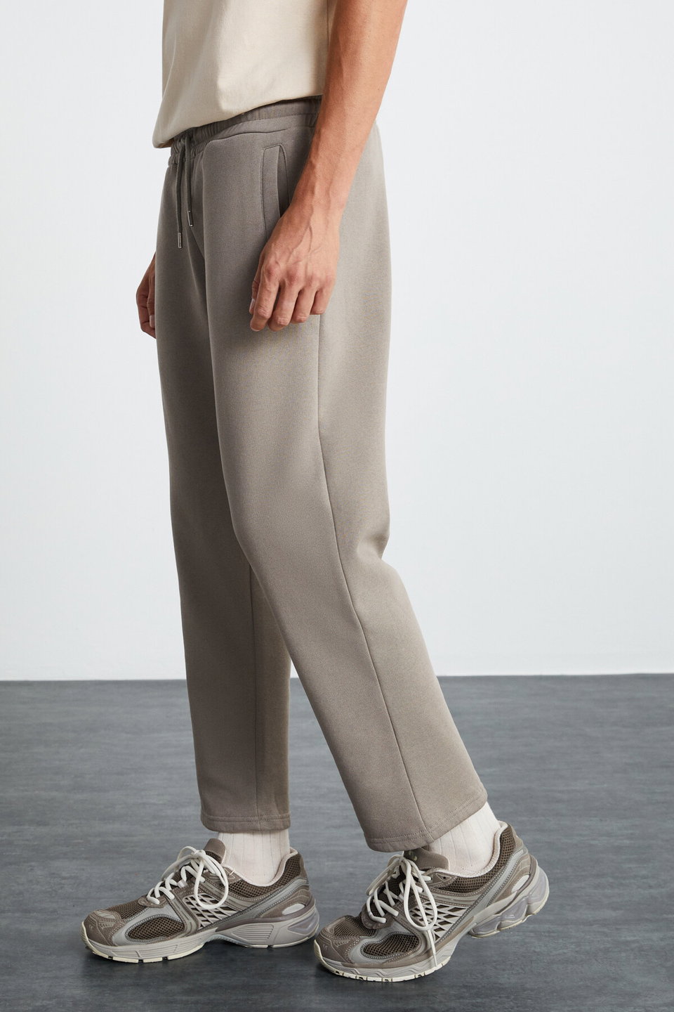 WENDER Men's 100% Organic Cotton 3 Thread Non-raised Elastic Waist Sweatpants