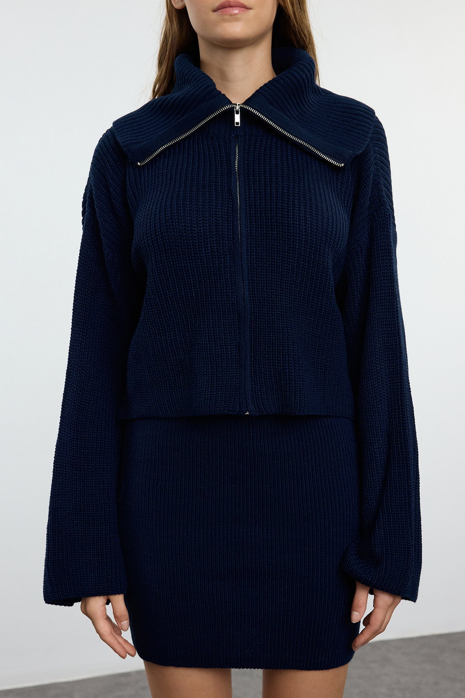 Turn-down Collar Knitwear Top-Bottom Set TWOAW25AU00012