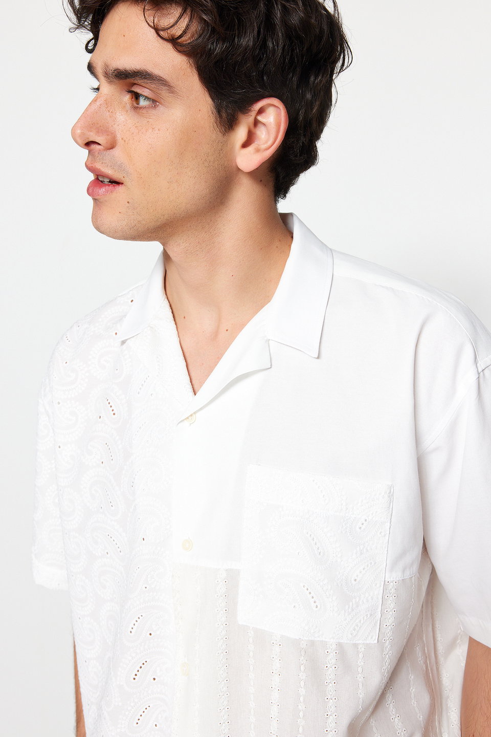 Limited Edition Oversize Embroidery Block Summer Shirt TMNSS23GO00135