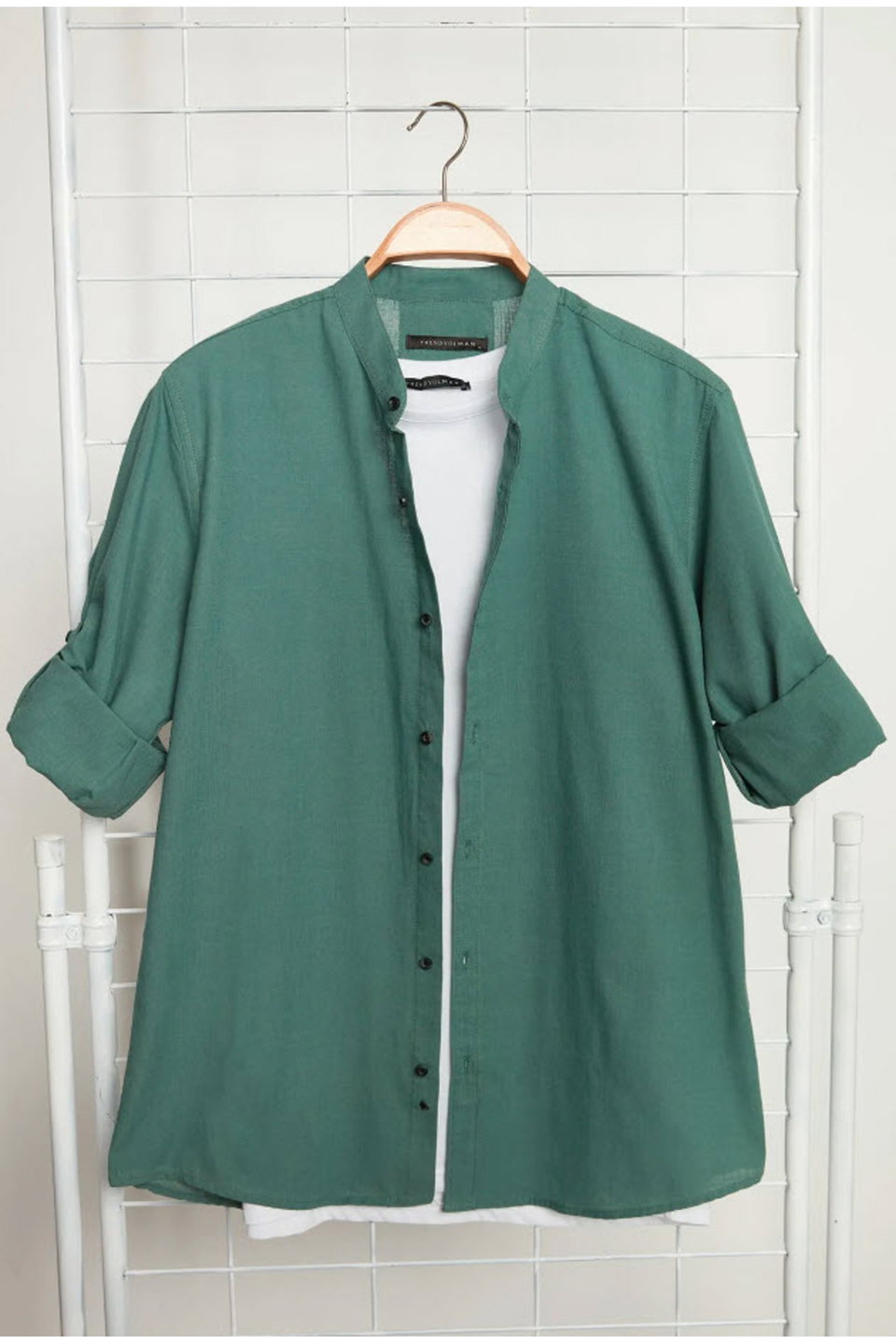 Basic Judge Collar Epaulette Slim Fit Long Sleeve Linen Look Shirt TMNSS20GO0188