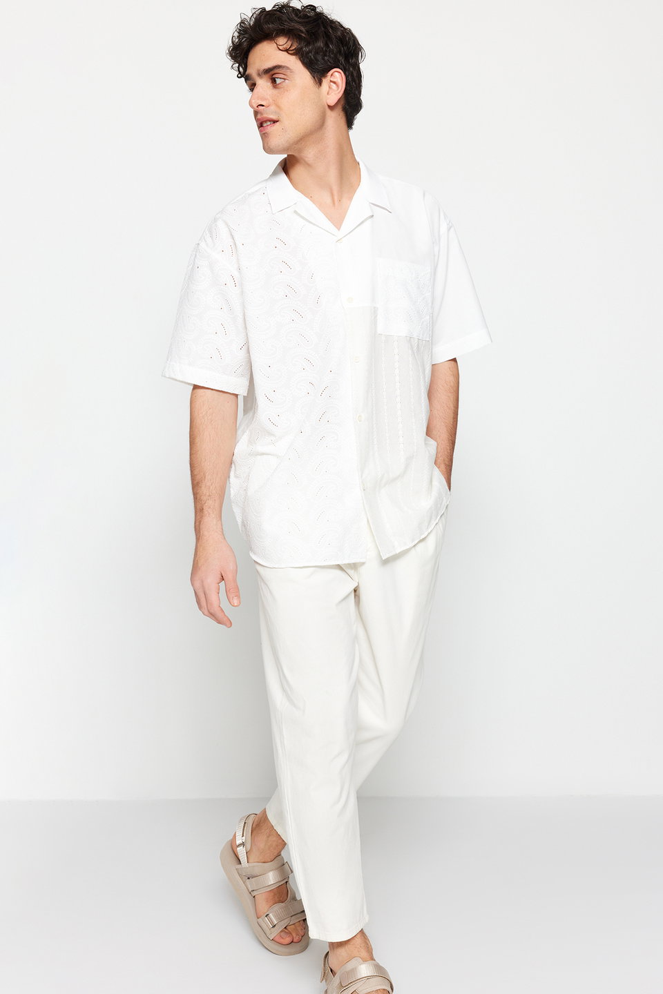 Limited Edition Oversize Embroidery Block Summer Shirt TMNSS23GO00135