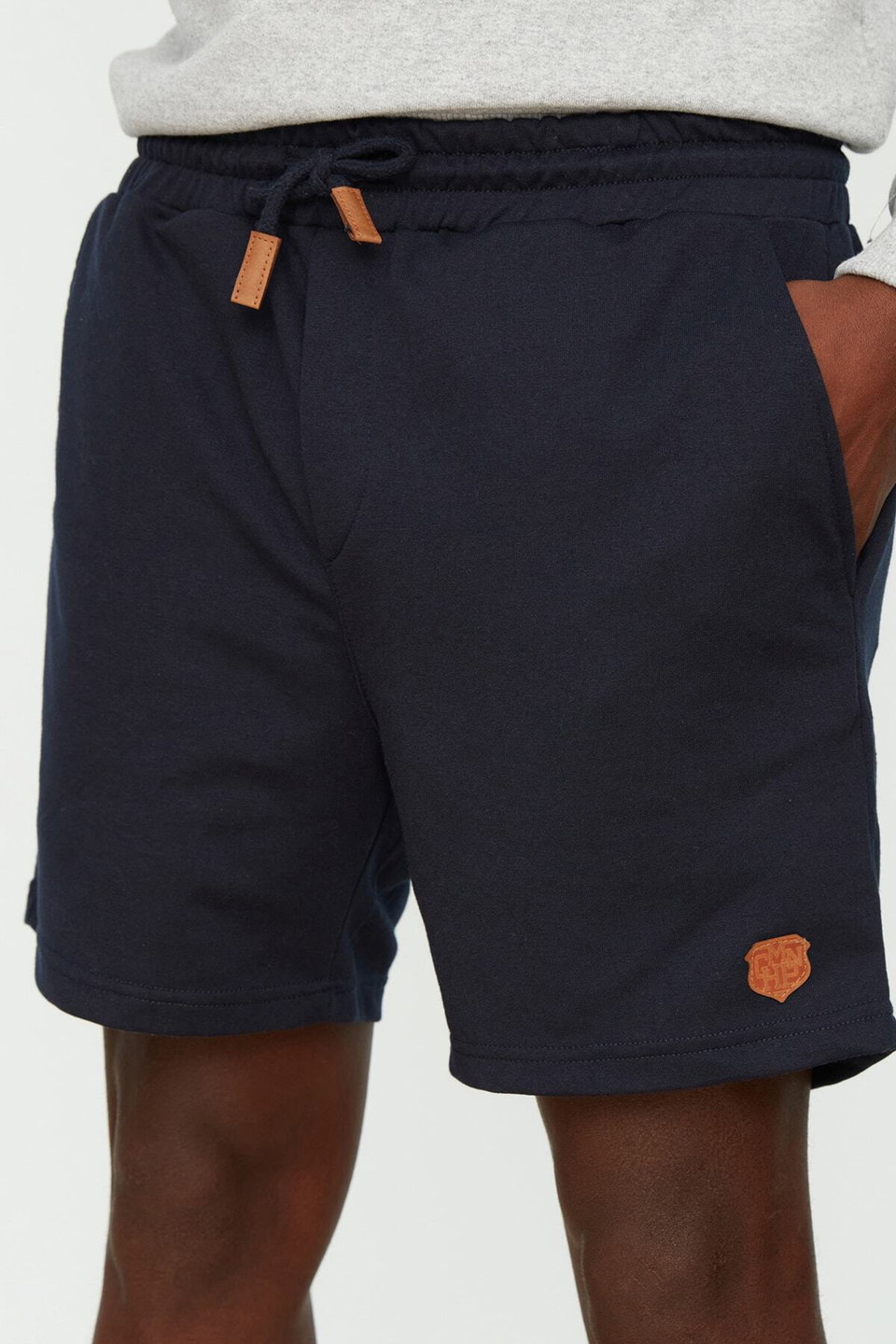 Regular Cut Short Length PU Labeled Elastic Waist Lace-Up Shorts TMNSS22SR0403