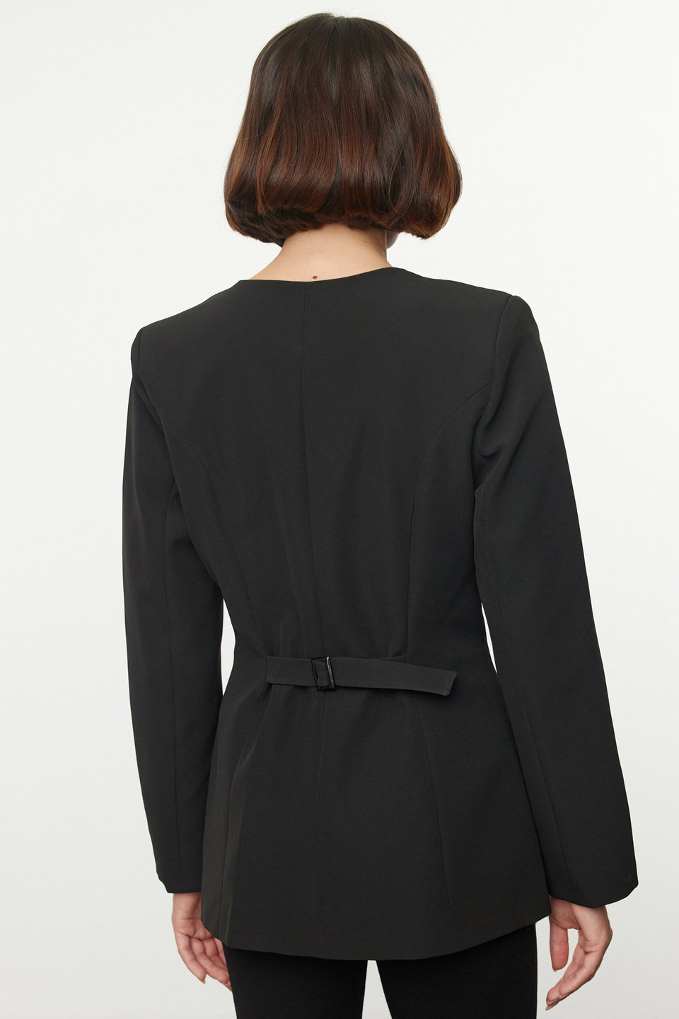 Round / Crew Neck Fitted Waist Woven Blazer Jacket TWOAW25BC00009