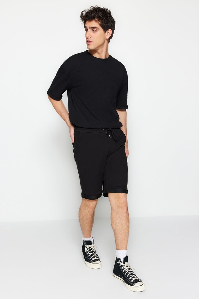 Black - Black Regular Cut Medium Length Elastic Waisted Lace Up Double Leg Shorts TMNSS21SR0046