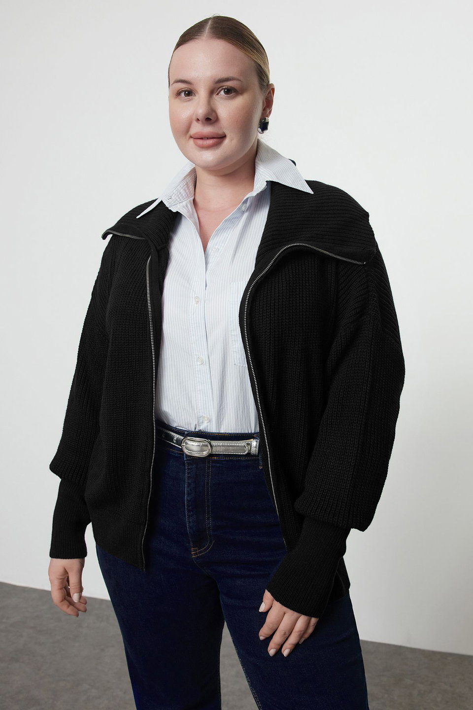Turn-down Collar Zippered Knitwear Cardigan TBBAW25AV00009