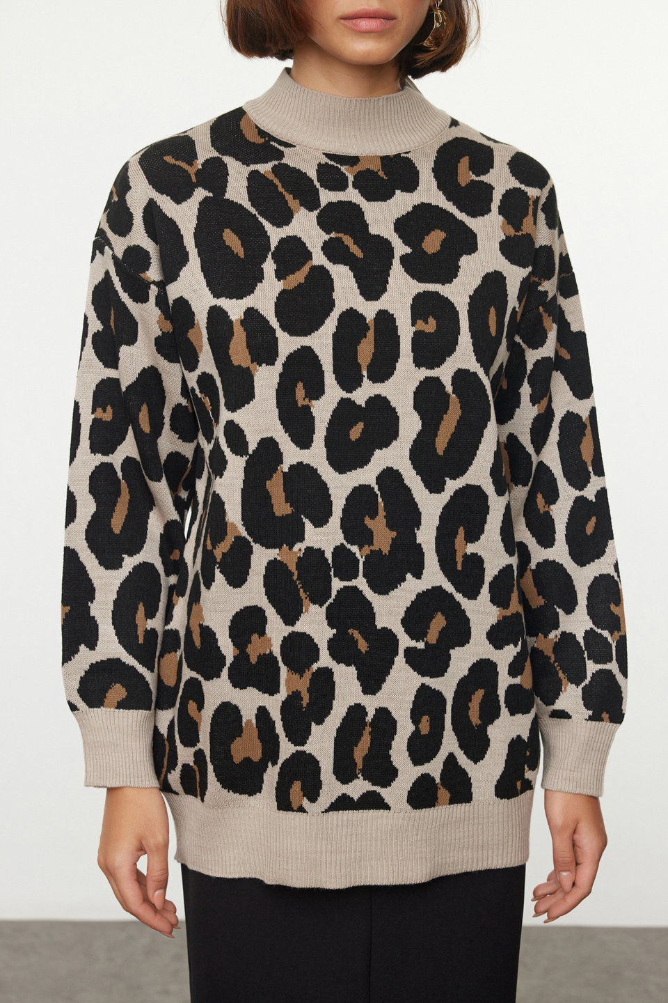 Leopard Patterned Knitted Sweater TCTAW25AK00060