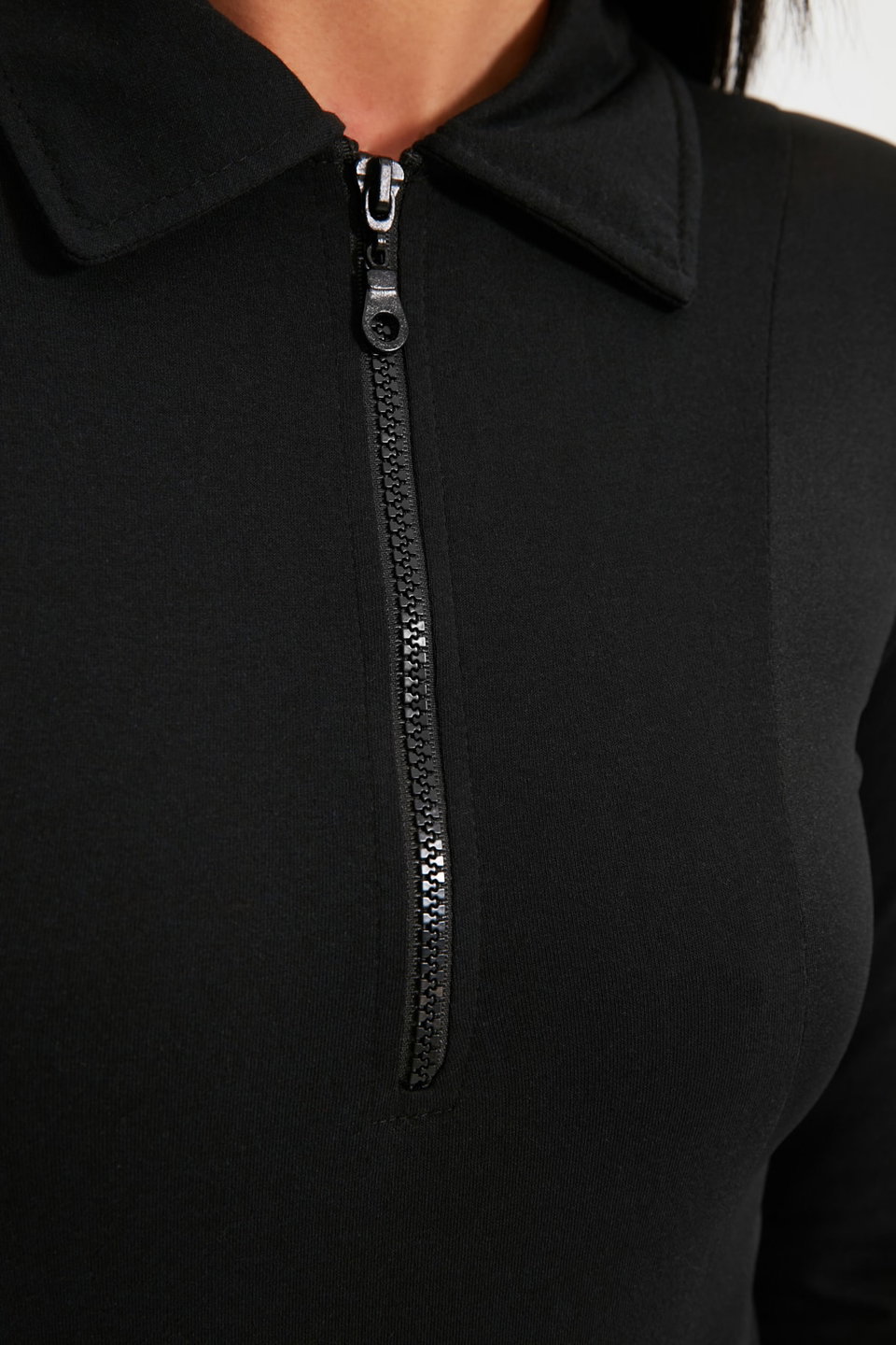 Zippered Polo Neck Fitted/Situated Flexible Snaps Knitted Body TWOAW21BD0066