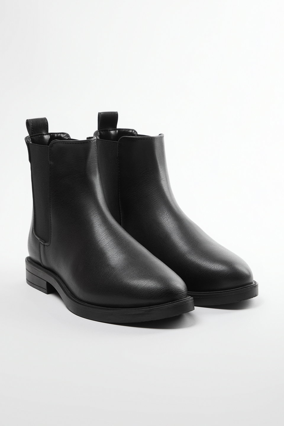 Short Flat Heel Elastic Chelsea Women's Boots TAKAW25BO00019