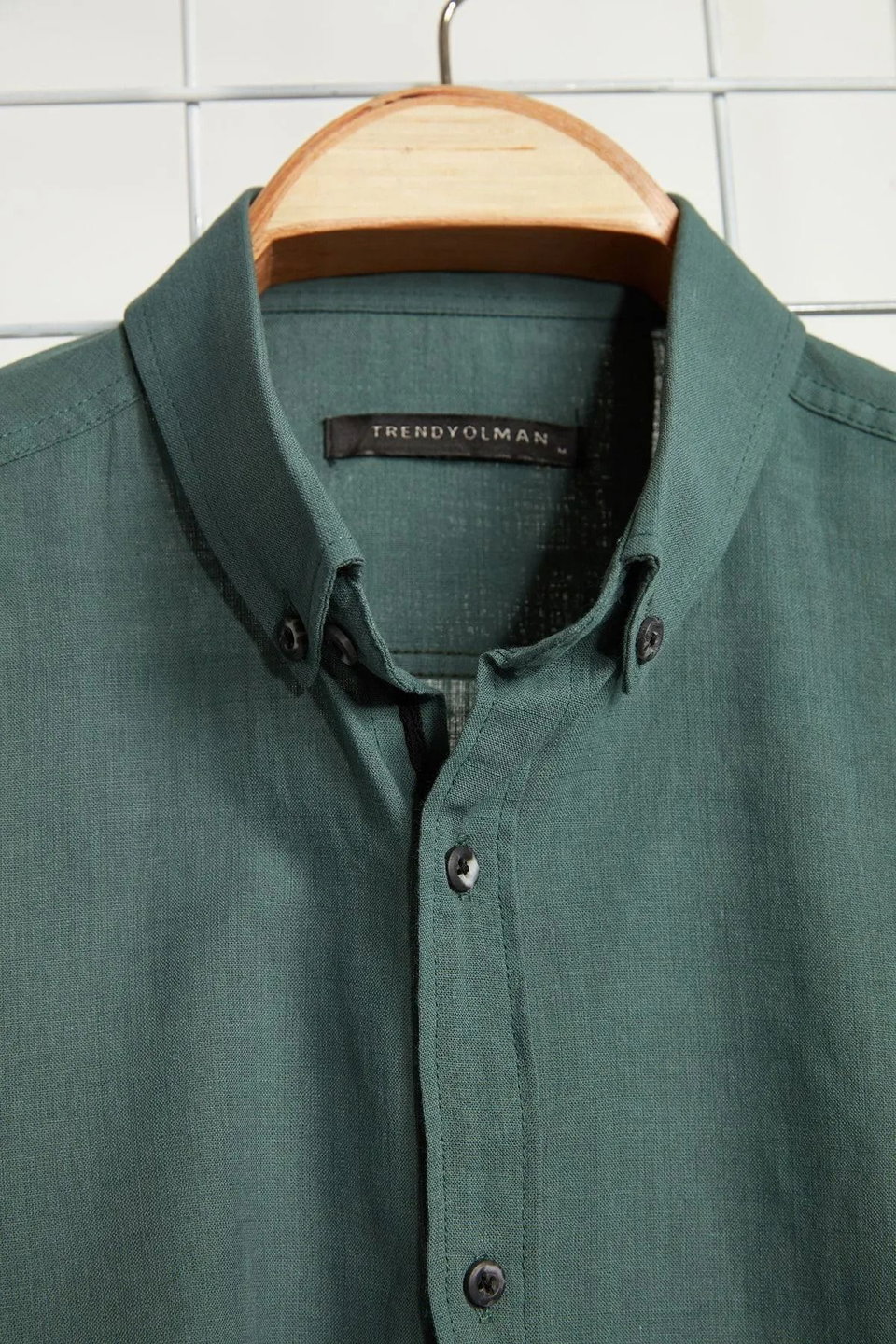 Button-down Collar Epaulette Slim Fit Long Sleeve 100% Cotton Linen Look Shirt TMNSS20GO0189