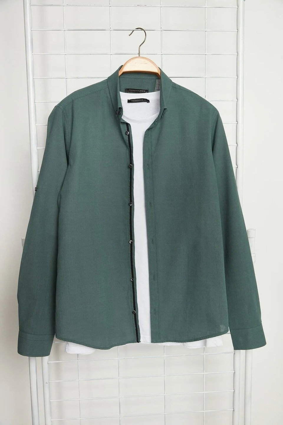 Button-down Collar Epaulette Slim Fit Long Sleeve 100% Cotton Linen Look Shirt TMNSS20GO0189