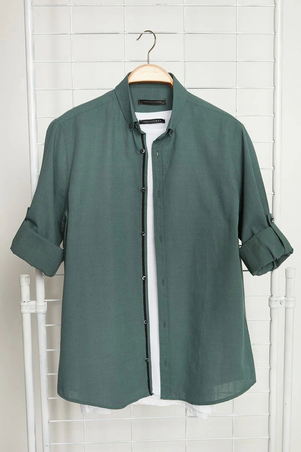 Button-down Collar Epaulette Slim Fit Long Sleeve 100% Cotton Linen Look Shirt TMNSS20GO0189