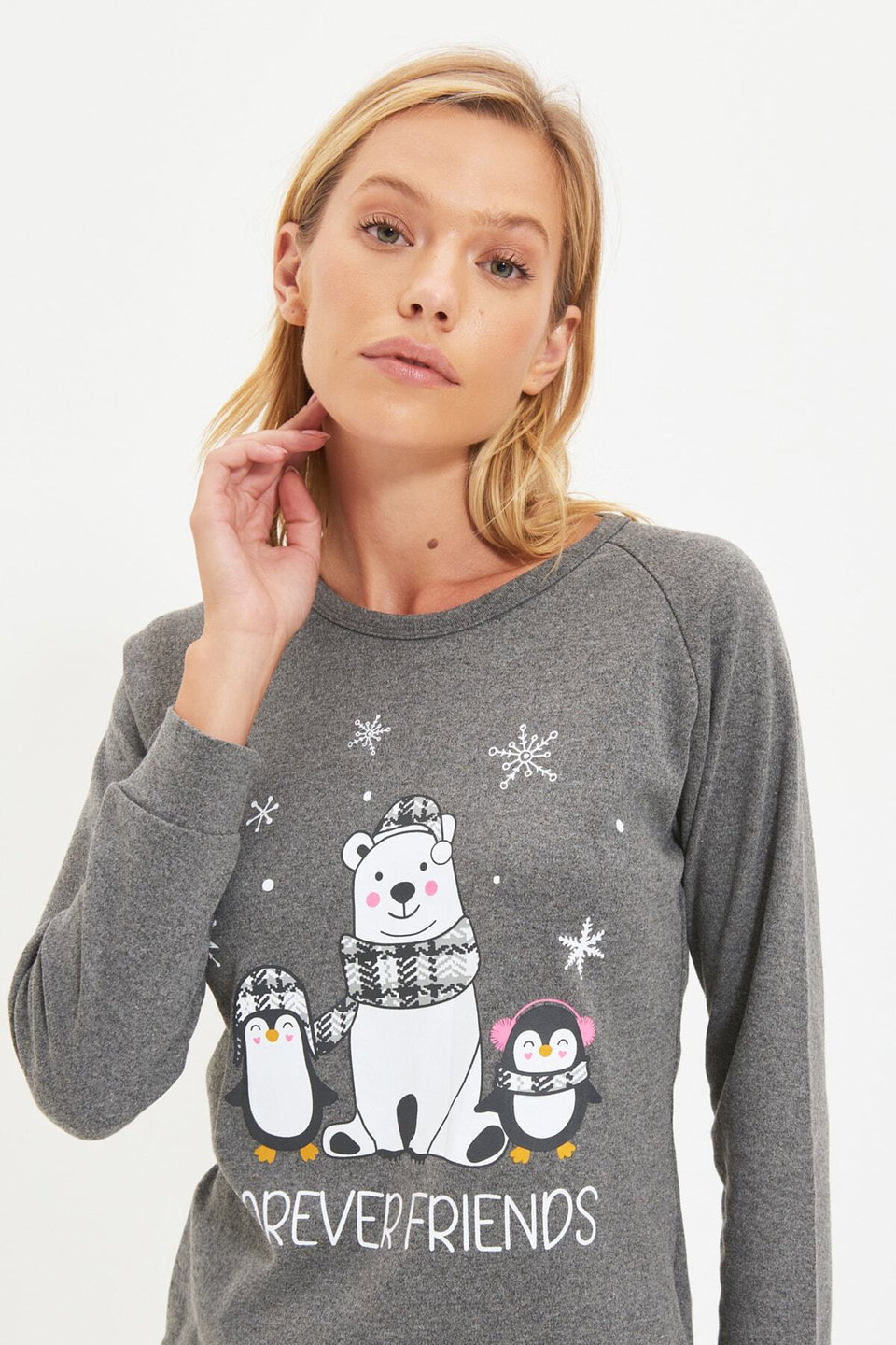 Soft Knitted Pajama Set with Smoked Bear and Penguin Print Plaid THMAW22PT0395