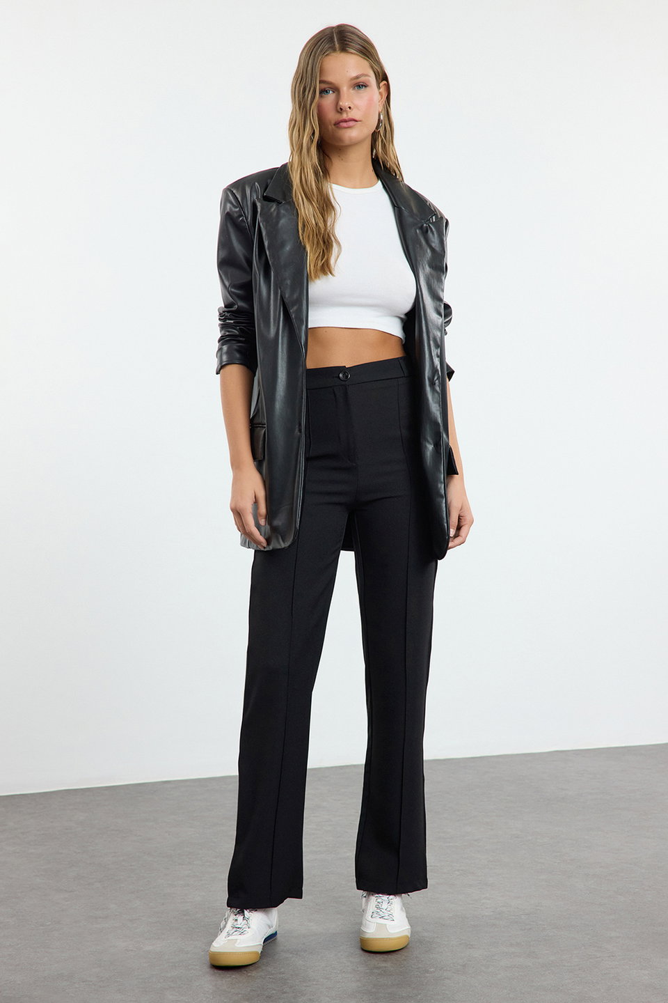 Straight/Straight Fit High Waist Ribbed Stitched Woven Trousers TWOSS21PL0093