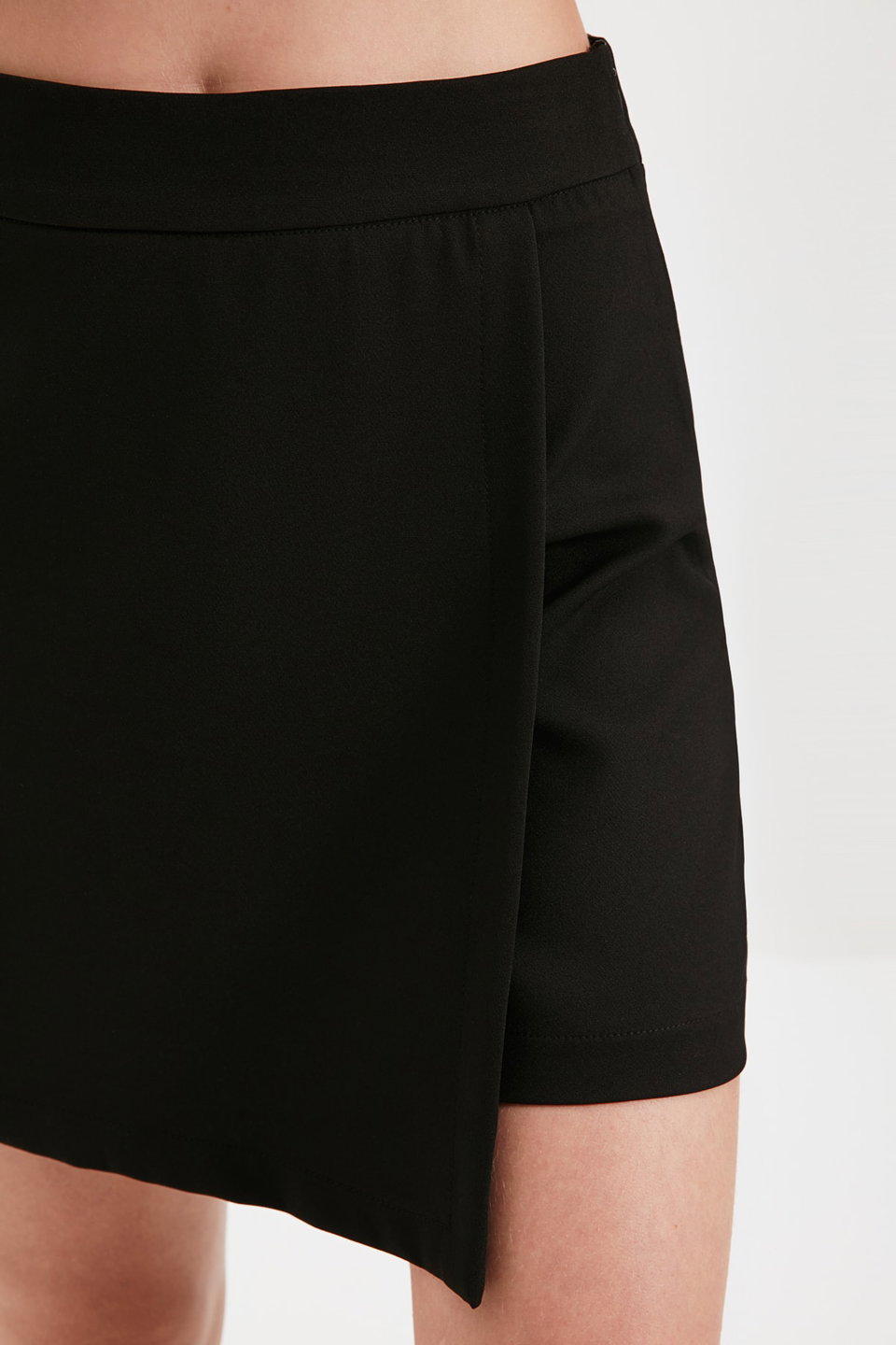 Double Breasted Woven Shorts Skirt TWOAW20SR0072