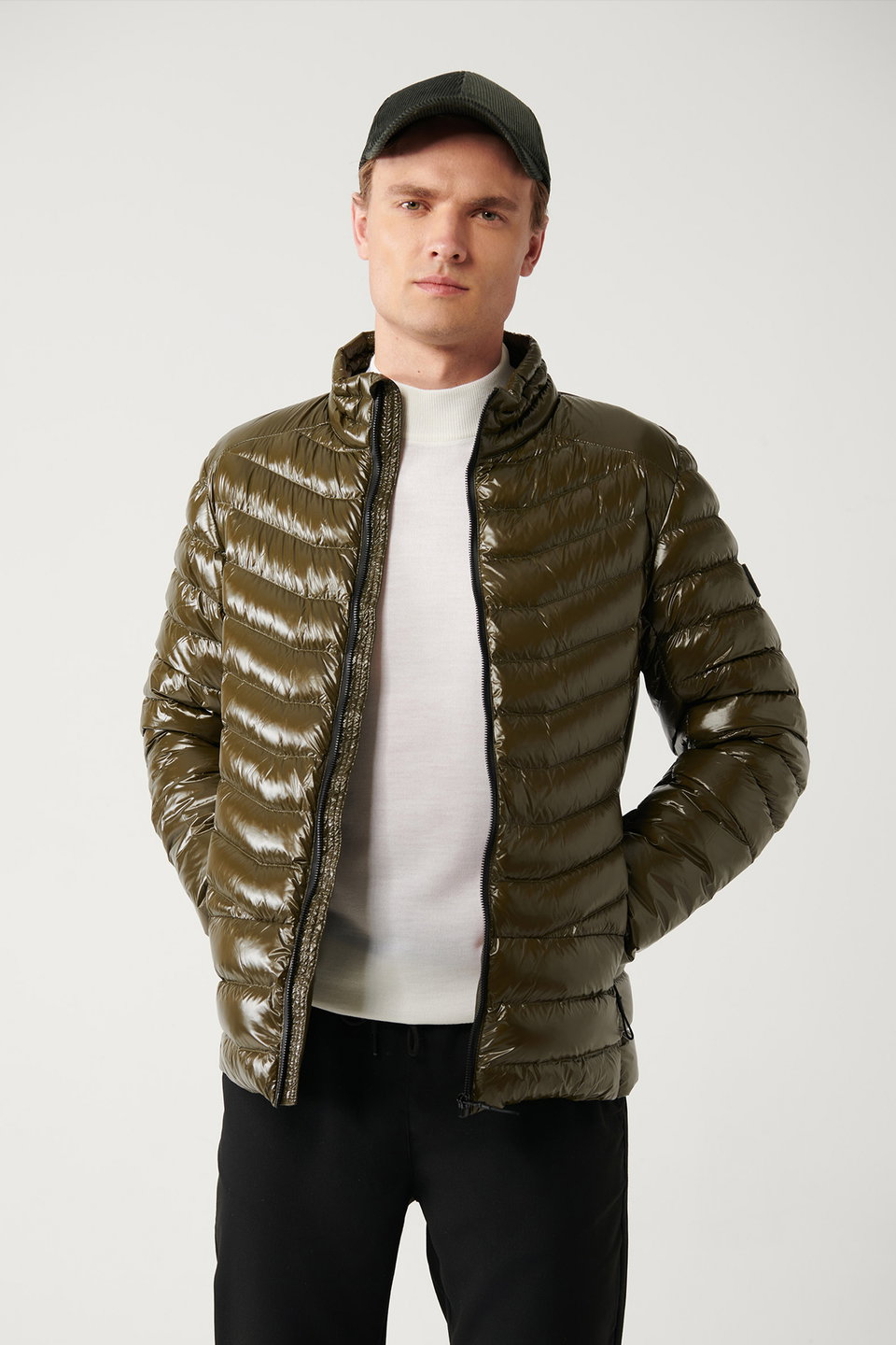 Men's goose down water repellent windproof fabric stand collar puffer comfort fit jacket b006015