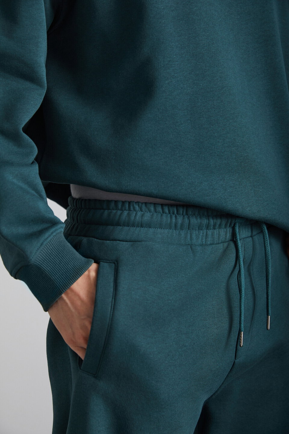 Kyoto Men's Organic Cotton Fleece Lined Wide Leg Elastic Jogger Sweatpants