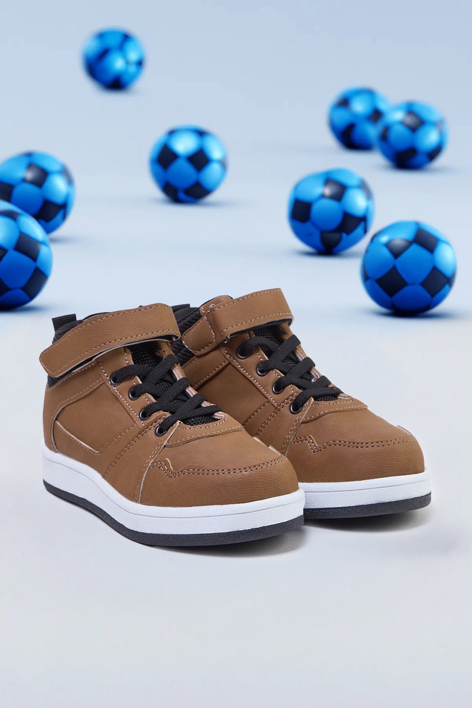 Velcro Trekking Big Boy Kids Sports Shoes TAKAW25SN00026