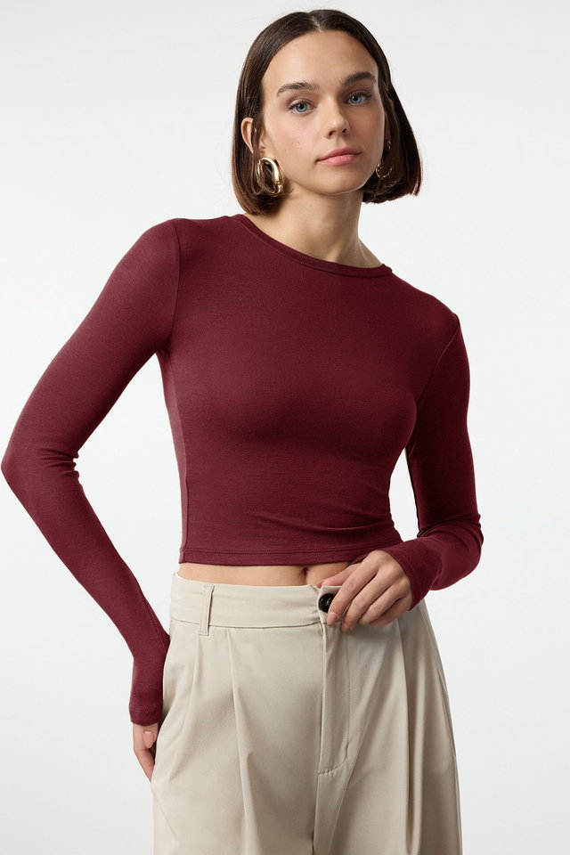burgundy - Ecru Premium Soft Fabric Viscose Crew Neck Crop Flexible Knitted Blouse TWOAW24BZ00116