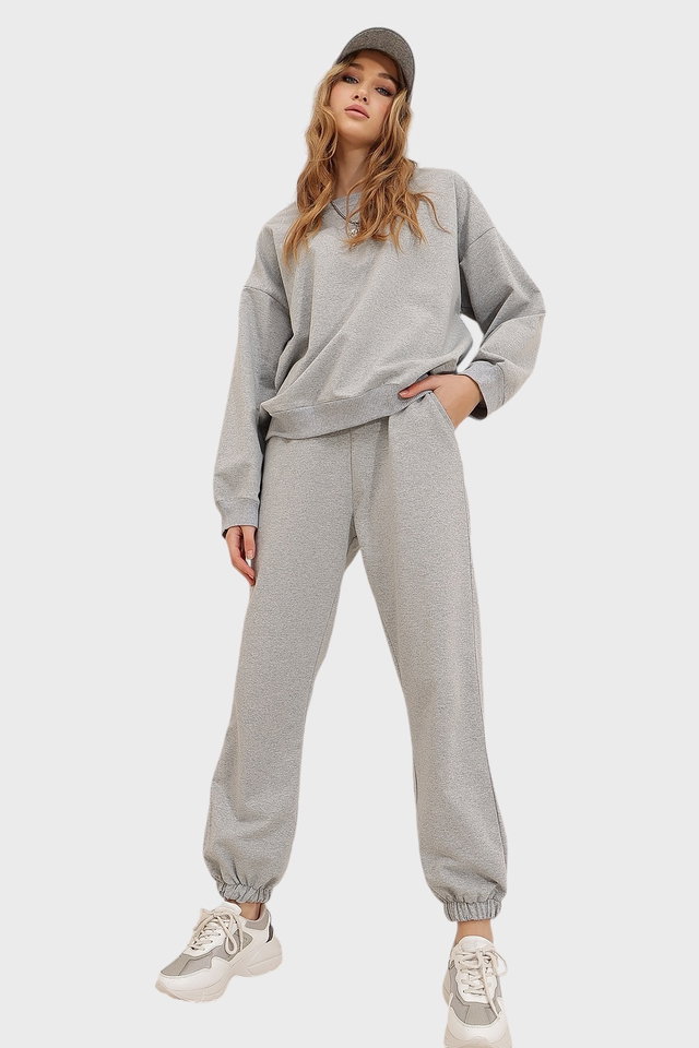 GREY - Women's Black Crew Neck Two Thread Basic Tracksuit Set ALC-507-669-001